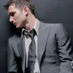 hombre frustrado