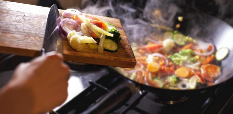 cocinando verduras