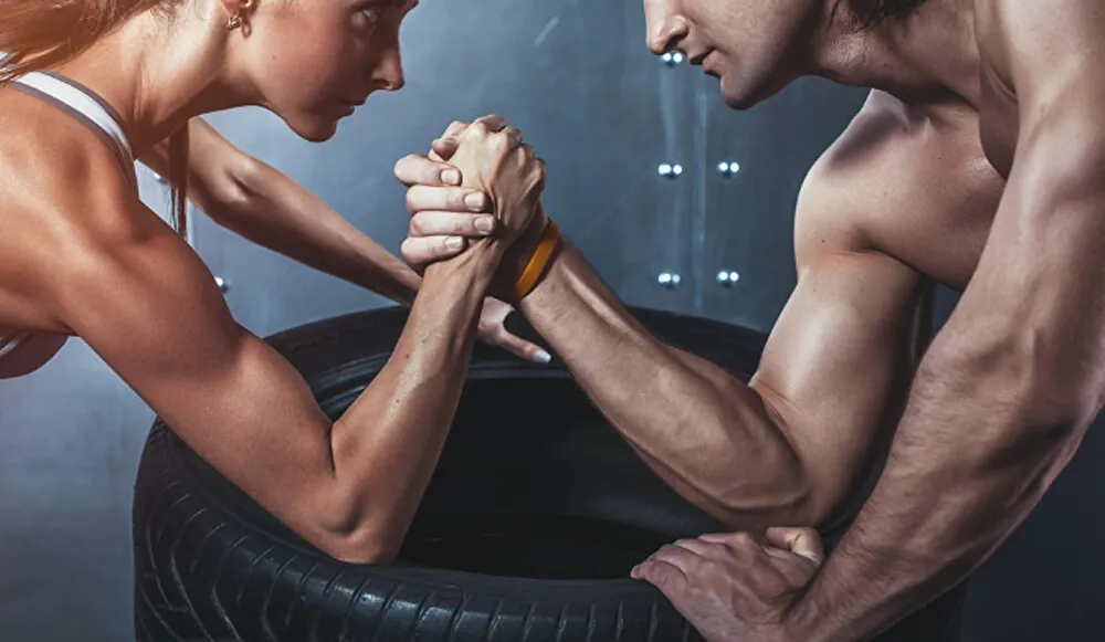 pulseada hombre y mujer