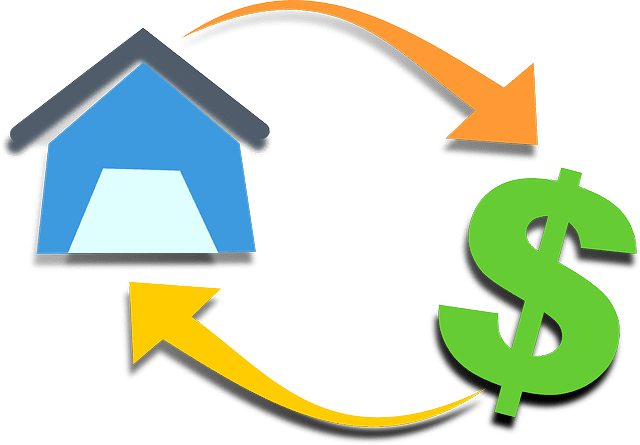 dinero y casa